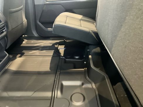 New 2026 GMC Sierra EV Elevation image 32