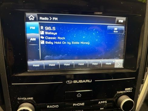 Used 2018 Subaru Crosstrek 2.0i Premium image 17