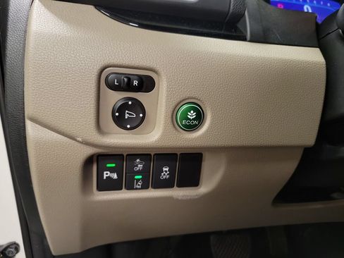 Used 2019 Honda Pilot Touring image 26