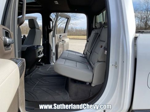 Used 2020 Chevrolet Silverado 2500 LTZ w/ LTZ Plus Package image 53