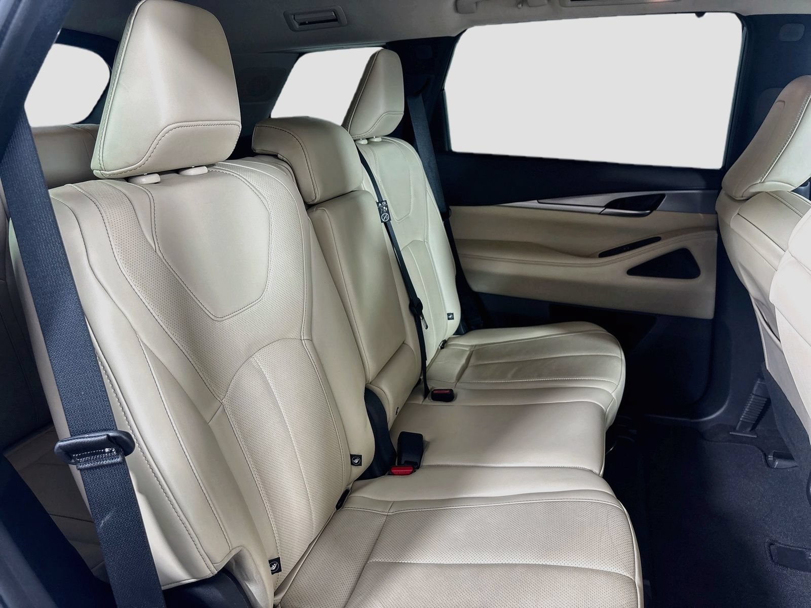 Used 2023 INFINITI QX60 Luxe w/ Cargo Package AWD/4WD image 29
