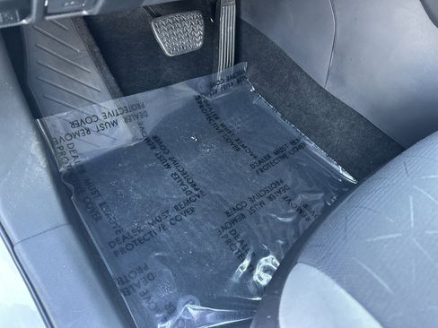 Certified 2024 Toyota RAV4 XLE image 17