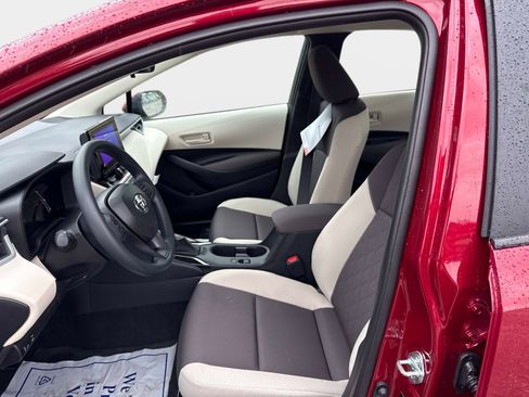 New 2026 Toyota Corolla LE FWD image 21