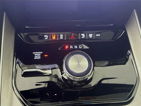 New 2025 Jeep Wagoneer Series II w/ Premium Group I image 12