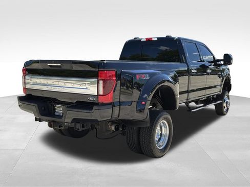 Used 2022 Ford F350 Platinum AWD/4WD image 6