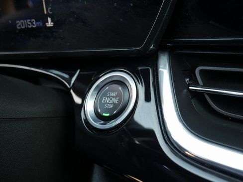 Used 2025 Chevrolet Trax RS image 20