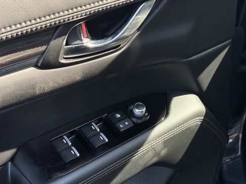 Used 2023 MAZDA CX-5 AWD 2.5 S w/ Premium Package image 11