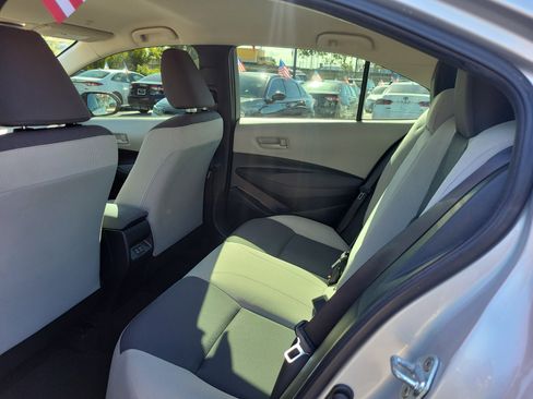 Used 2023 Toyota Corolla LE image 18