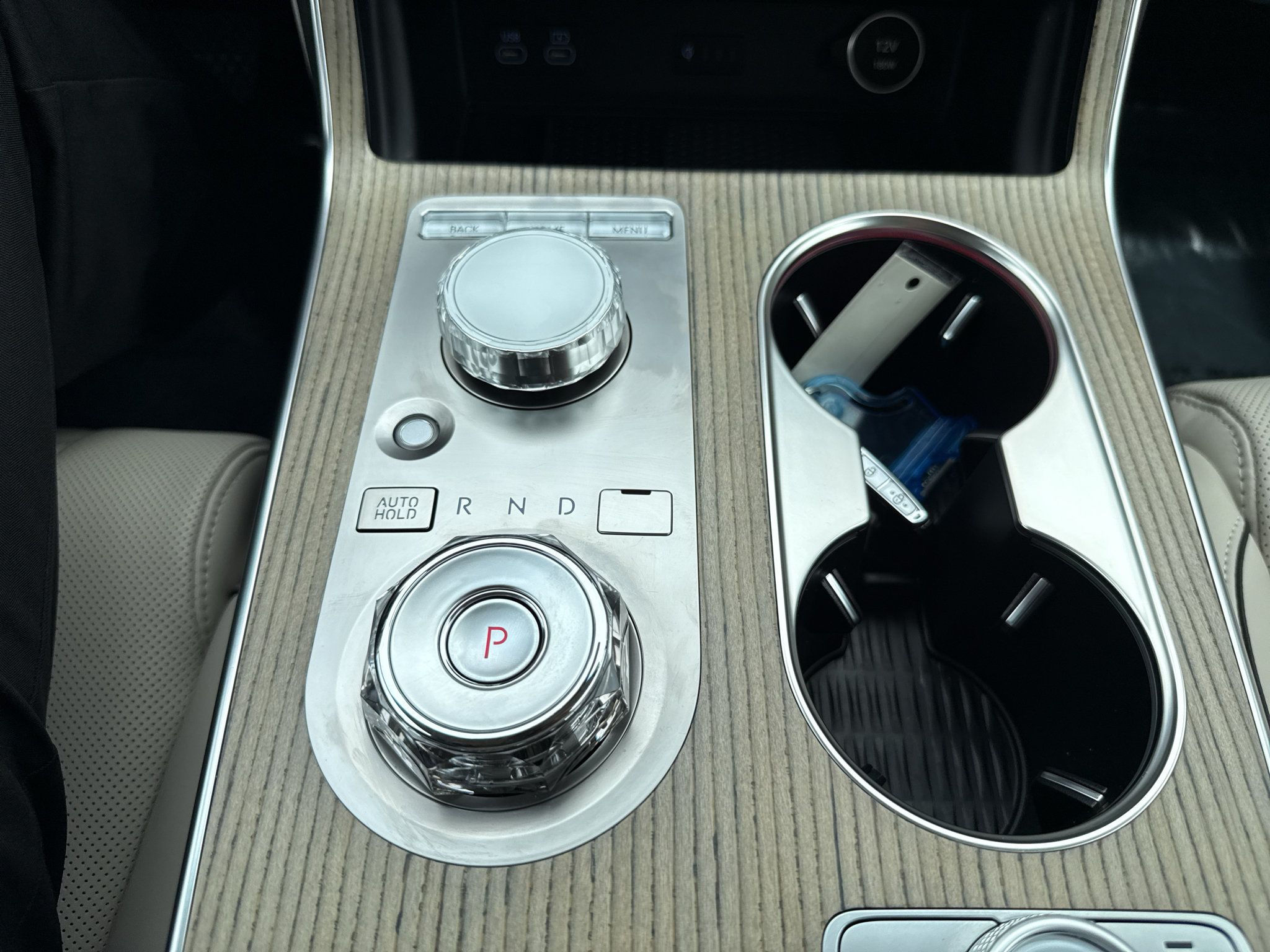 Certified 2025 Genesis GV80 3.5T Prestige AWD/4WD image 20
