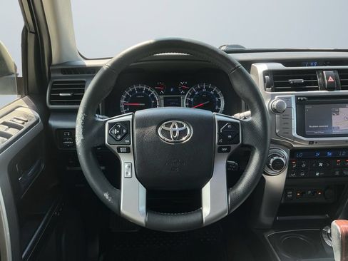 Used 2017 Toyota 4Runner Limited AWD/4WD image 13