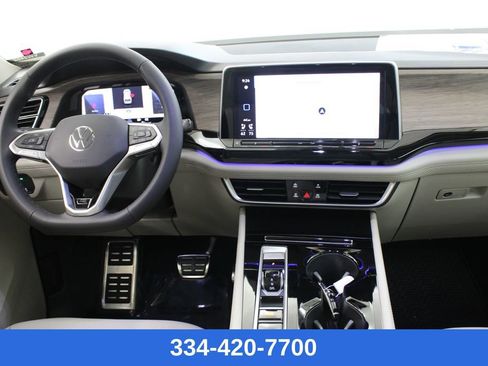 New 2026 Volkswagen Atlas SEL Premium R-Line image 8