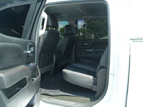 Used 2018 GMC Sierra 1500 SLT w/ All Terrain Package AWD/4WD image 15