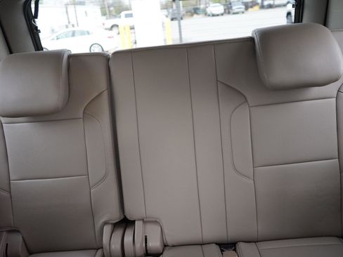 Used 2017 Chevrolet Tahoe LT w/ LT Signature Package image 23