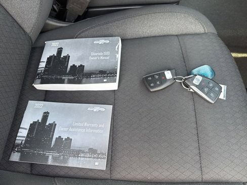 Used 2022 Chevrolet Silverado 1500 RST image 22