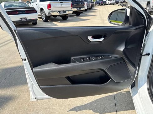 Used 2022 Kia Rio LX FWD image 20