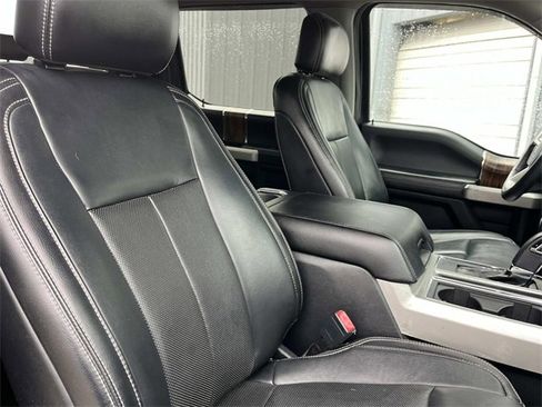 Used 2019 Ford F150 Lariat image 25