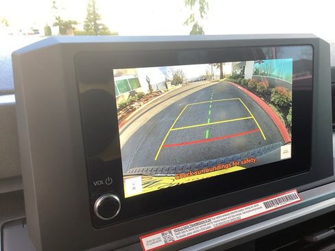 Used 2026 Toyota 4Runner SR5 image 14