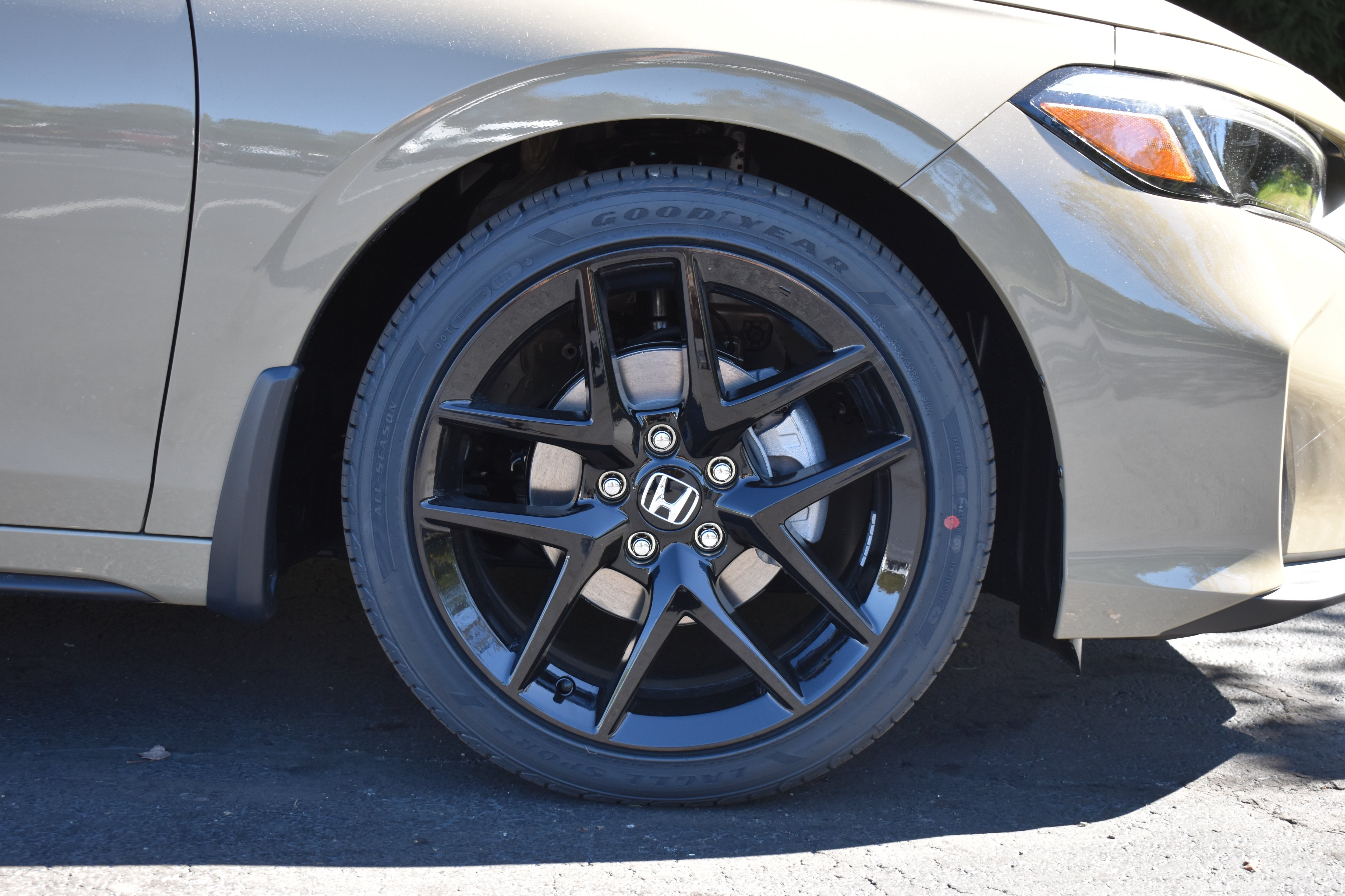 New 2026 Honda Civic Sport image 10