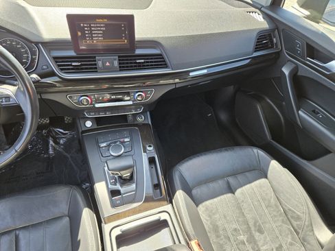 Used 2018 Audi Q5 2.0T Premium image 12