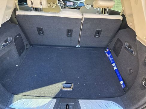 Used 2017 Buick Envision Essence image 13