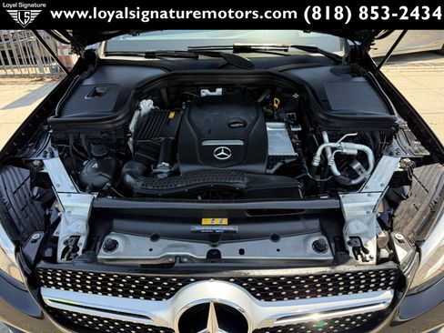 Used 2018 Mercedes-Benz GLC 300 4MATIC Coupe image 39