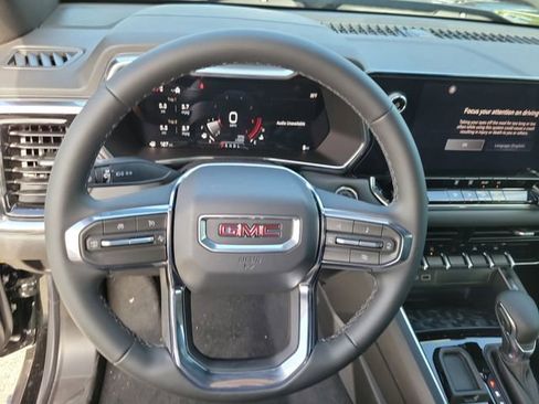 New 2026 GMC Canyon Elevation RWD image 8