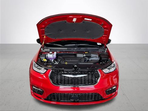 New 2026 Chrysler Pacifica Select AWD/4WD image 20