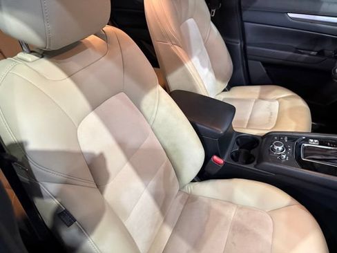 Used 2018 MAZDA CX-5 Touring w/ Preferred Equipment Package FWD image 27