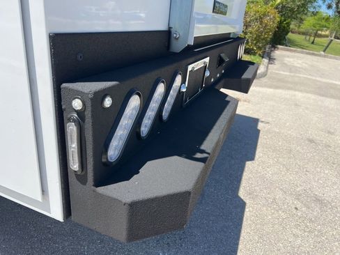 Used 2025 RAM 3500 Tradesman w/ Chrome Appearance Group AWD/4WD image 36