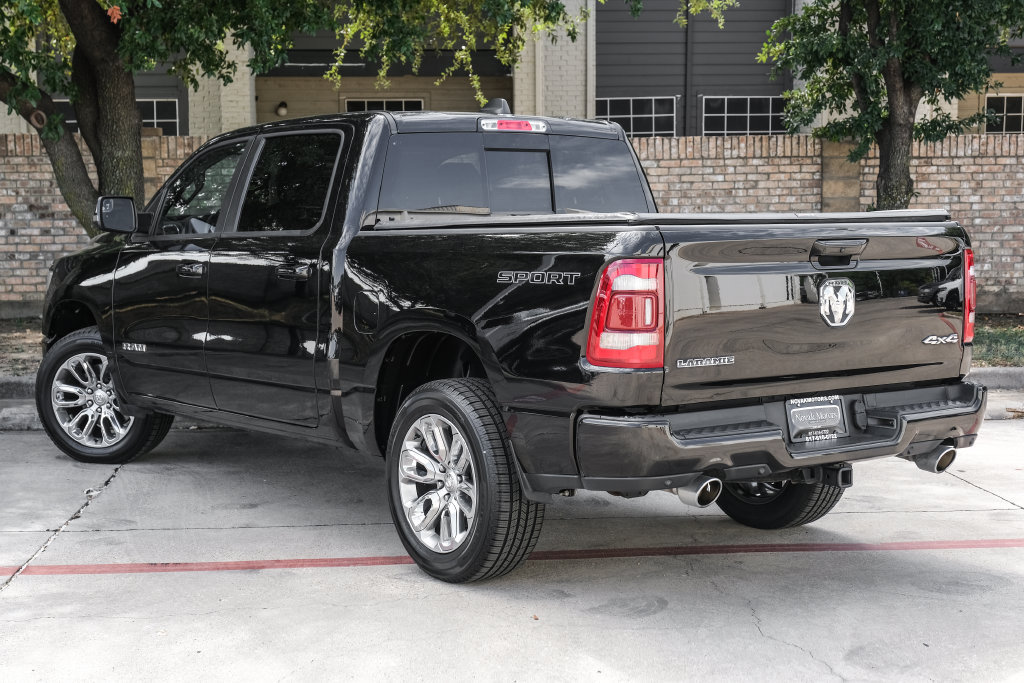 Used 2023 RAM 1500 Laramie AWD/4WD image 19