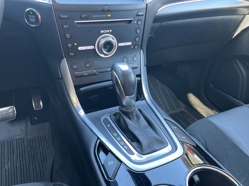 Used 2018 Ford Edge Sport w/ Equipment Group 401A image 12