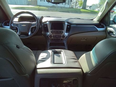 Used 2015 Chevrolet Suburban LTZ AWD/4WD image 15