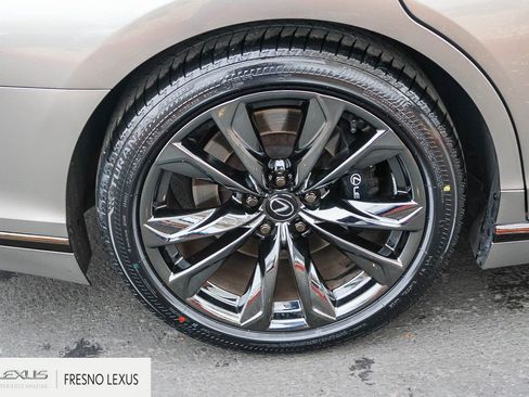 Used 2023 Lexus LS 500 F Sport image 8