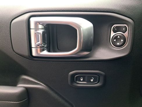 New 2026 Jeep Gladiator Sport image 26