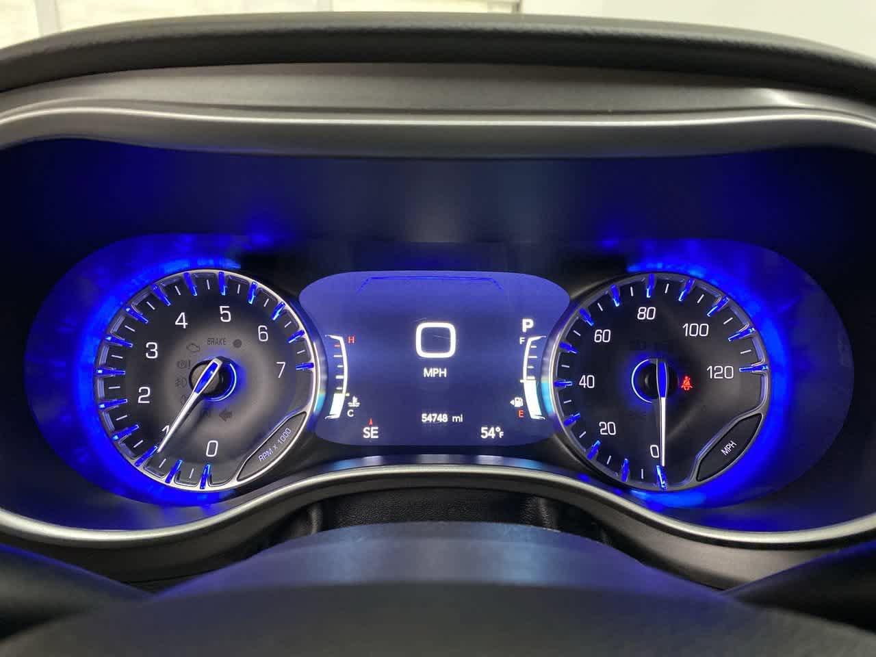 Used 2024 Chrysler Pacifica Touring-L FWD image 28