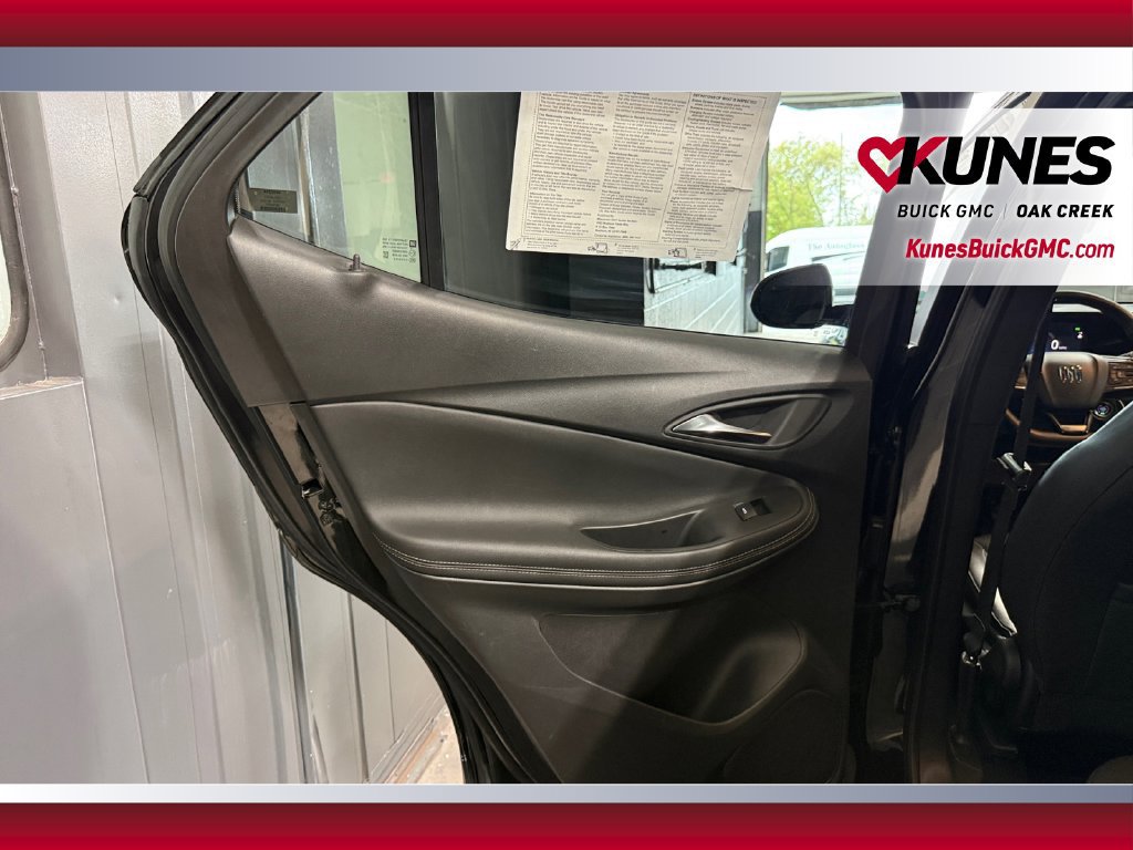 Used 2024 Buick Encore GX Sport Touring AWD/4WD image 32