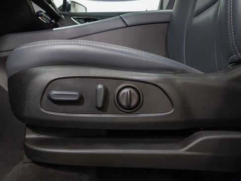 Used 2022 Buick Enclave Essence w/ Experience Buick Package image 38