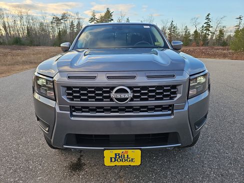 Used 2026 Nissan Frontier SV w/ All-Weather Content Package AWD/4WD image 2