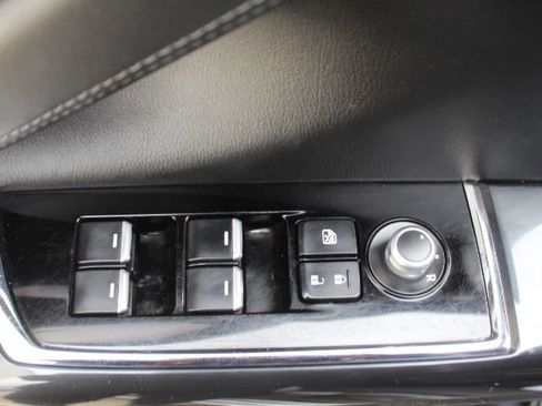 Used 2018 MAZDA CX-9 Touring image 14