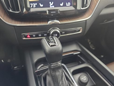 Used 2019 Volvo XC60 T5 Inscription w/ Protection Package Premier FWD image 27