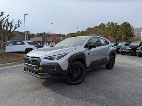 Used 2024 Subaru Crosstrek 2.5i Wilderness image 1