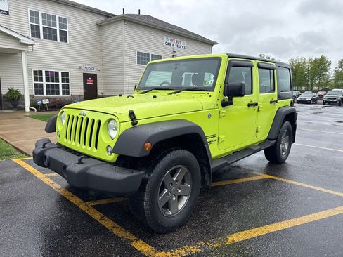 Used 2016 Jeep Wrangler Unlimited Sport AWD/4WD image 2