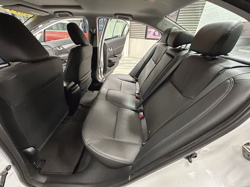 Used 2014 Honda Civic EX-L image 47
