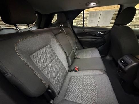 Used 2024 Chevrolet Equinox LT AWD/4WD image 35