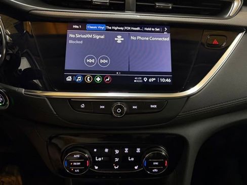 Used 2023 Buick Encore GX Select AWD/4WD image 34