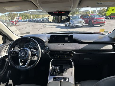 Used 2024 MAZDA CX-90 3.3 Turbo w/ Preferred Plus image 21