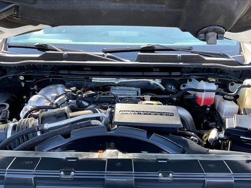 Used 2023 Chevrolet Silverado 2500 LT w/ Convenience Package AWD/4WD image 28