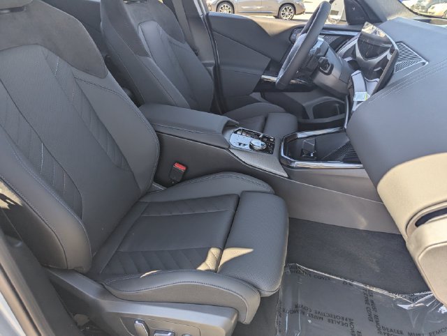 Used 2026 BMW X3 xDrive30i w/ Premium Package AWD/4WD image 12