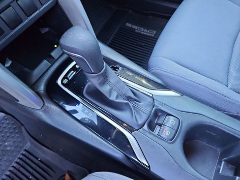 Used 2024 Toyota Corolla Cross S image 19