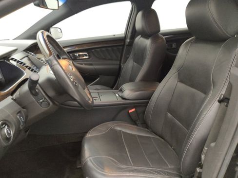 Used 2015 Ford Taurus Limited FWD image 17